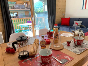 Appartement 2P avec Terrasse et Parking au Centre de Samoëns - FR-1-629-93